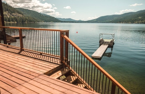 Christina Lake Cottage | Lakefront Hideaway w/beautiful views, quiet area, private lake access & dock!