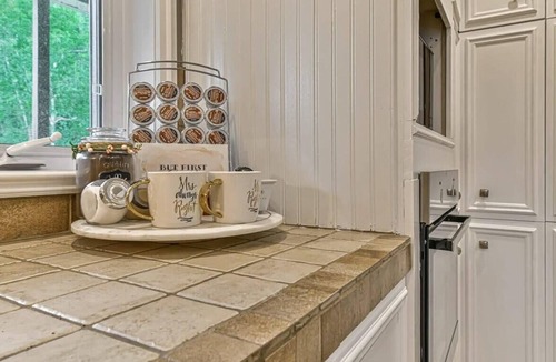 Prevost House | Lakeside Beauty CITQ 312629