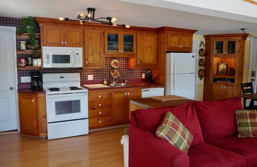 Lac-Superieur Ski Chalet | Lakeside - Tremblant Region - Hot Tub - Private