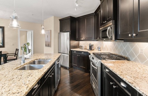 Westbank Condo | Lakeside View, Spacious 3-bedroom condo @ Barona Beach Resort in West Kelowna.