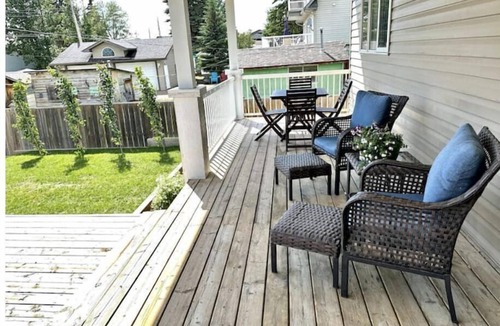 Sylvan Lake House | Lamplight Cottage | paddle-boards, AC, best beach!