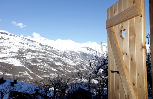 Bellentre Ski Chalet | Large 4* chalet with terrace and breathtaking view 5 min from the Paradiski area