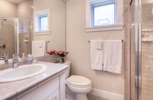 Regional District of Nanaimo House | Large Beach House in the Forest ~ Steps to the Beach