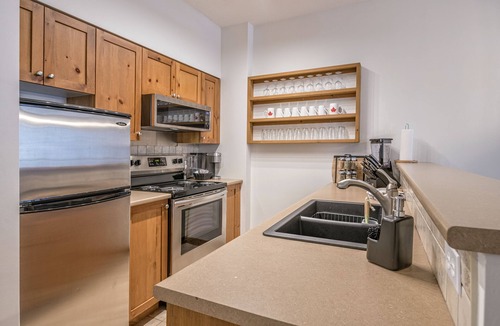 Silver Star Mountain Condo | Large corner unit in Creekside - perfect location close to the trails & village!