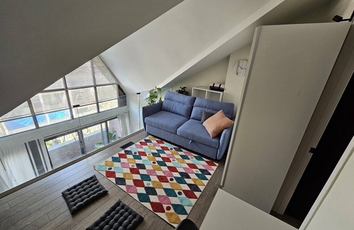 Cabbagetown South Apartment | Large downtown Toronto townhouse. Perfect for large groups and families!