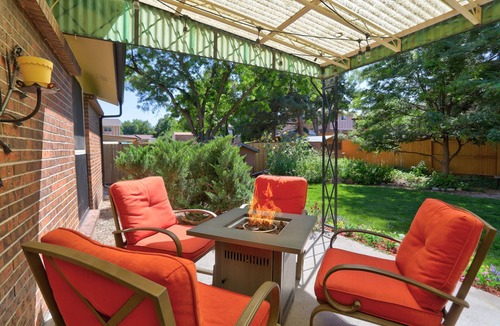 Arvada House | Large home inArvada, centrally located, 20min to downtown, garage parking, 420ok