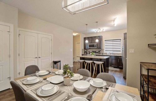 Southeast Edmonton Apartment | Laurel House Sudip 2805