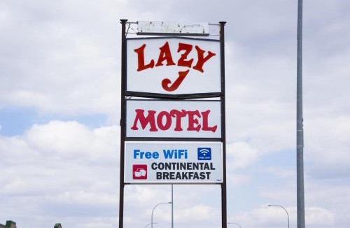 Claresholm Hotel | Lazy J Motel