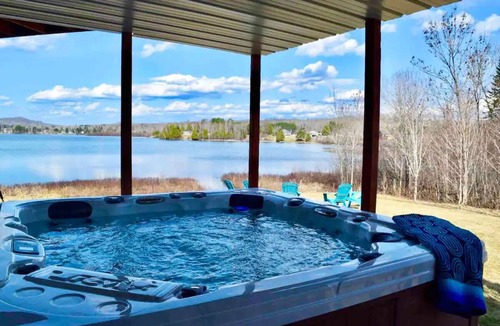 Lac-Saint-Paul Ski Chalet | Le 277 - ZeNature/Lac Navigable (pets welcome)