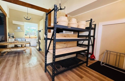 Historic Downtown Fernie House | Le Bon Lit Downtown Sutie