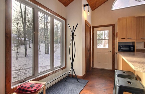 Saint-Patrice-de-Beaurivage Ski Chalet | ☀ Le Börivaj ☀️ SWIMMING POOL 🏊 Fireplace 🔥 🌿 KAYAK 🛶 🌲