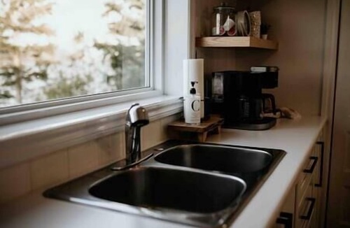 Dalhousie Apartment | Le coin Zen/waterfront-King bed-dishwasher