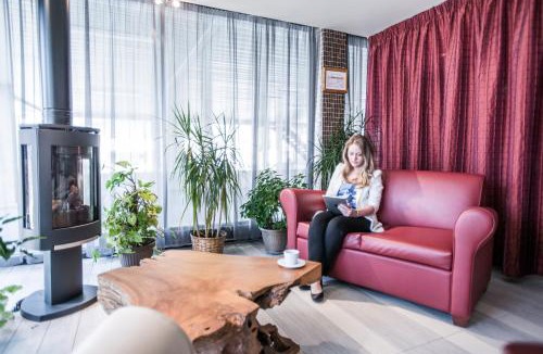 Rouyn-Noranda Hotel | Le Deville par G5
