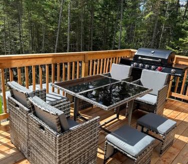 Lac-Swell Ski Chalet | Le Kozy