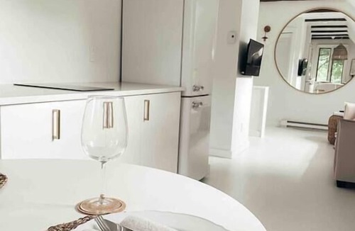 Hatley Apartment | Le Loft Hatley House - Hiking, Cycling, Sightseeing