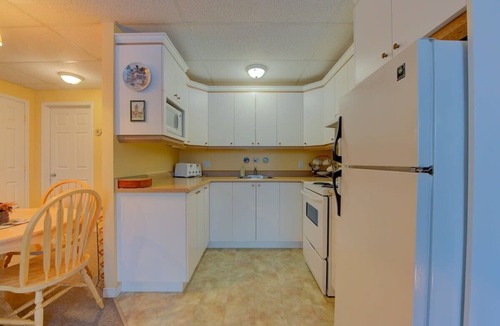 Saint-Philemon Condo | Le Mont Blanc #B spa