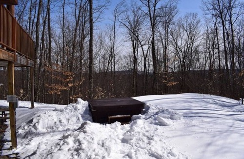 Labelle House | Le montagnard #057; Majestic log home in the wood and only 20 minutes from Mont-Tremblant