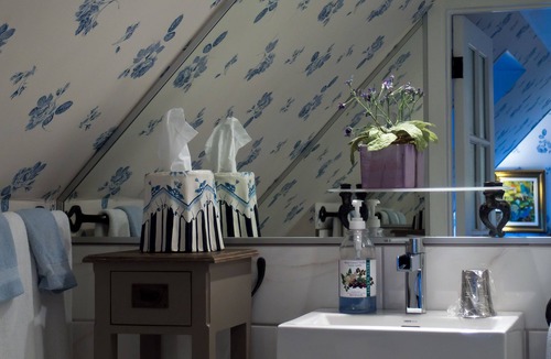 Saint-Sauveur Bed & Breakfast | Le Petit Clocher Gîte Touristique B&B
