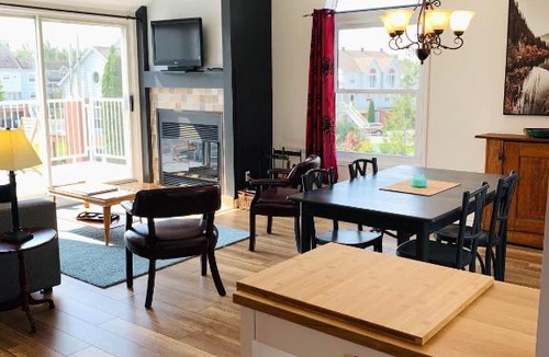 Magog Apartment | Le Philémon Club Azur plage Memphrémagog