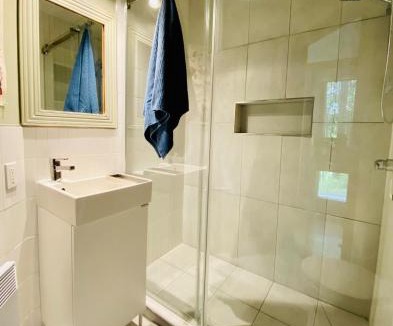 Mont-Tremblant Pedestrian Village Apartment | Le Tiny loft ski in ski out