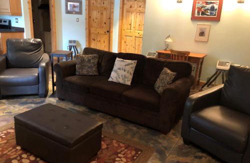 Valemount House | Legacy Vacation Rental