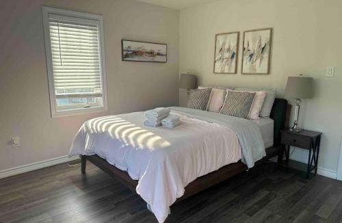 Niagara Falls Villa | Les eaux melees nice vacation place