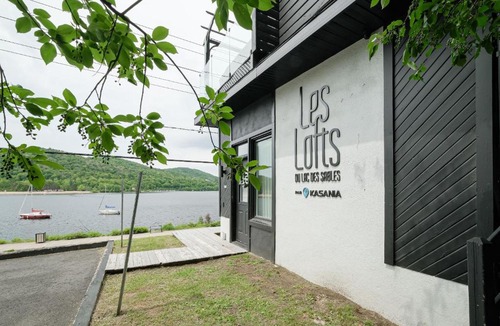 Sainte-Agathe-des-Monts House | Les Lofts du Lac des Sables 1