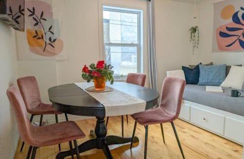 Vieux-Limoilou Apartment | Limoilou Trendy 4 pers AC Near Downtown