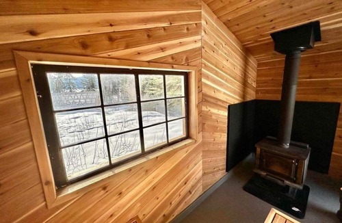 Tagish Cabin | Little Atlin Lodge