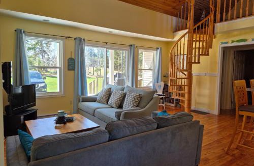 Canoe Cove House | Little Eden Summer Beach Home