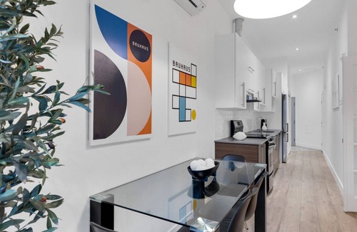 Downtown Montreal Apartment | LiV MTL Downtown-303 1BR Spacious Superior Suite