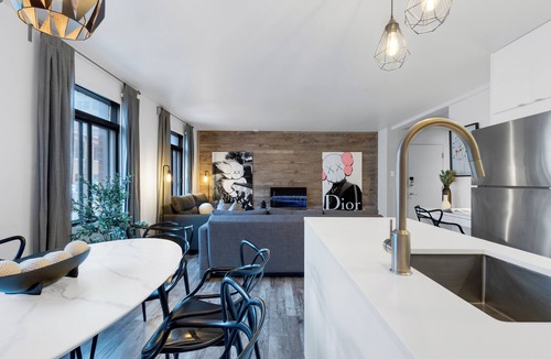 Plateau Mont Royal Apartment | Liv MTL - Urban