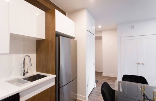 Mile End Apartment | Live Like a Local in this Superb Loft by Denstays