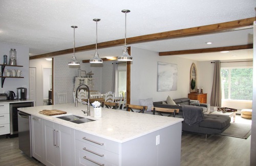 Swansea Point House | Located directly across from the BEACH, Fire Pit, Fully Fenced Private Yard