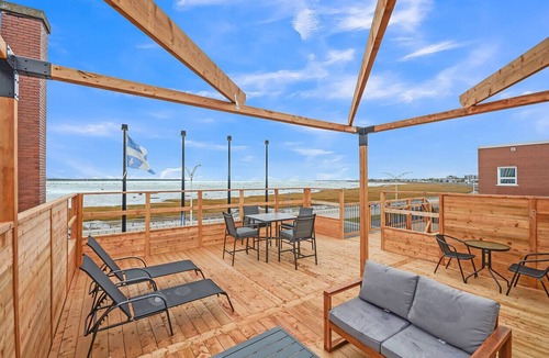 Rimouski-Neigette Apartment | Loft 202 | Rooftop | Downtown
