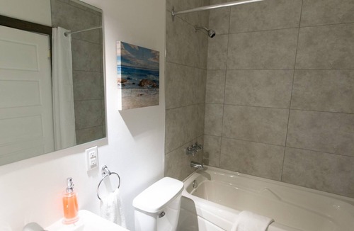 Rouyn-Noranda Apartment | Loft with bed and sofabed in the city centre (Le Court-toit)