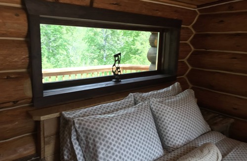 Parson Cabin | Log Cabin with Amazing views and River access!