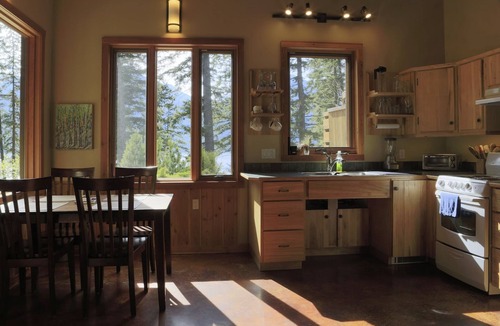 New Denver Cabin | Loki's Cabin at Big Bay Stays: Your Lakeside Haven for Rejuvenation & Adventure