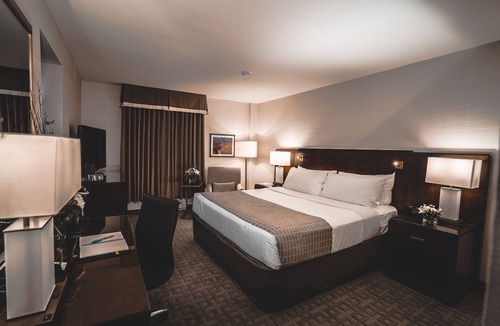 Byward Market - Parliament Hill Hotel | Lord Elgin Hotel