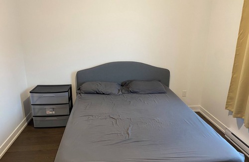 Laval-des-Rapides Condo | Lovely 1 bedroom condo in downtown laval