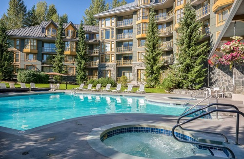 Village North Apartment | Lovely 2nd-floor studio with ski view, pool, hot tubs & saunas - walk to lifts