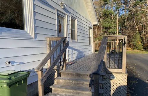 Grand Lake House | Lovely and Bright Bungalow near lake and parks