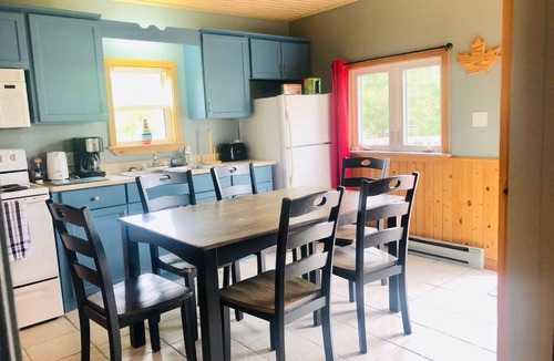 Pointe-du-Chene Ski Chalet | lovely chalet near the beach