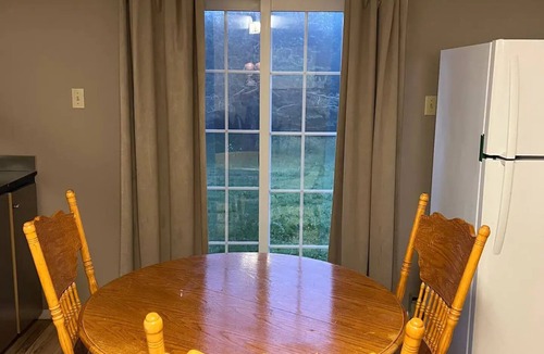Kippens Apartment | Lovely One bedroom unit, close to Stephenvillenn