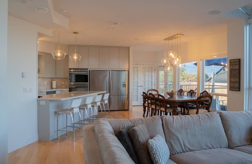 Kitsilano House | Lovely Westside View Home