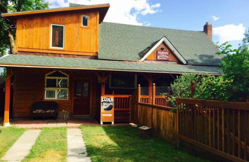 Grand Forks Bed & Breakfast | Luna Bed & Breakfast