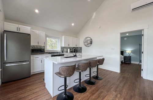Brackley Beach House | Lupin Lodge minutes to Brackley Beach