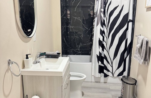 Northeast Edmonton House | Luxurious 2 BDRMS Basement Legal Suite