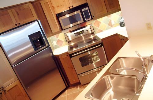Mont-Tremblant Apartment | Luxurious Equinoxe Ski-in/Ski-out