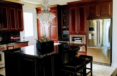 Uxbridge House | Luxurious getaway close to the city